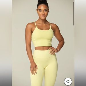 NWT YOGA LEGGING & YOGA BRA SET IN GREEN SIZE SMALL